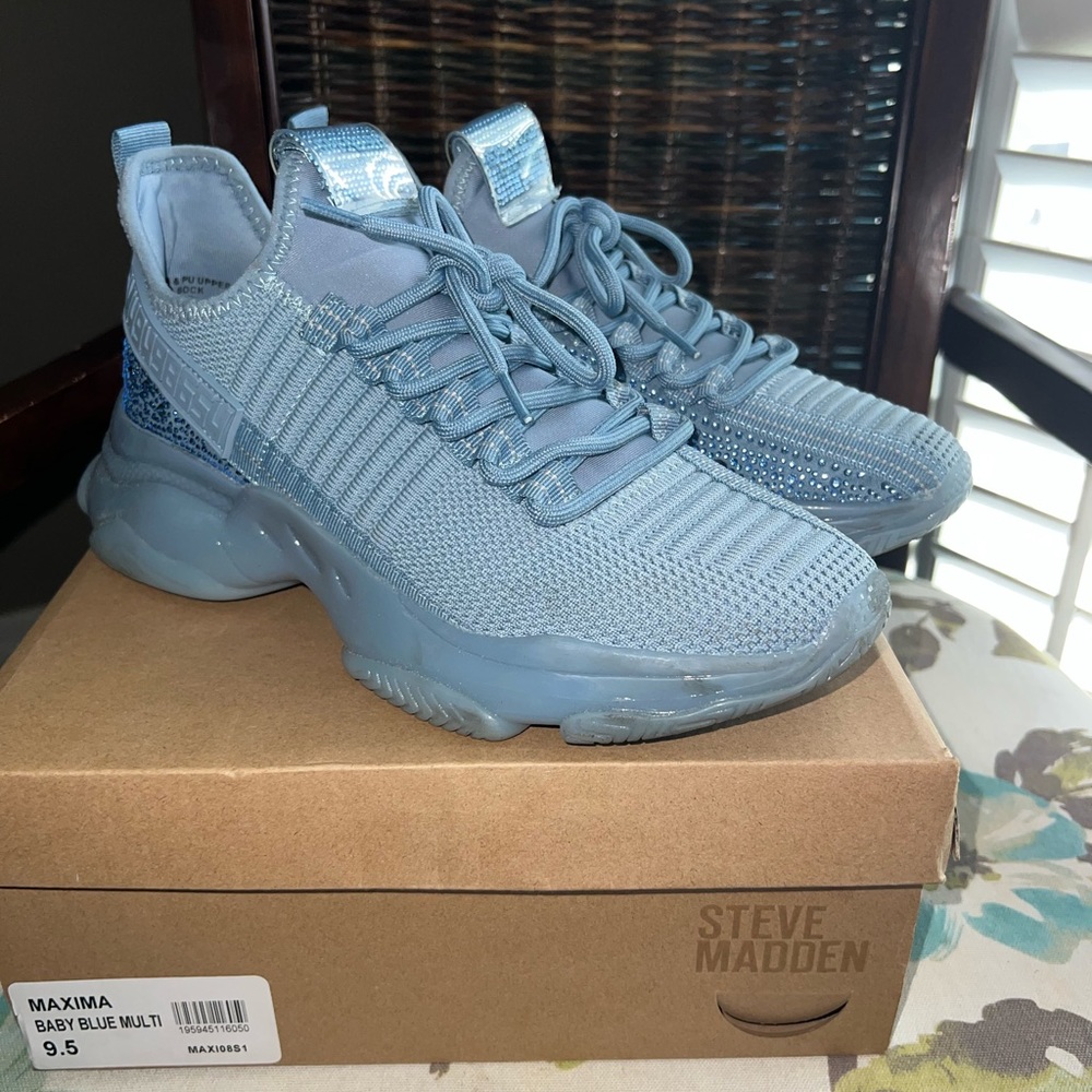 Steve Madden Maxima Sneaker